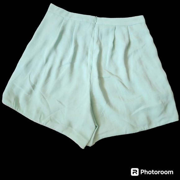 JENNIFER LOPEZ Short mint green/ M size - Picture 3 of 10